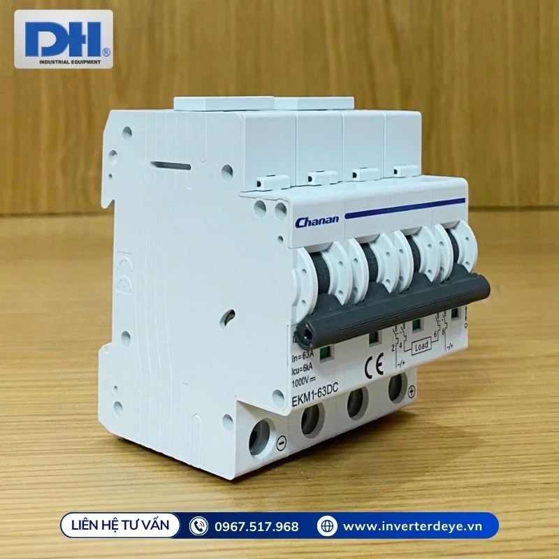 MCB DC 4P tuổi thọ cao trên 4000 lần đóng/ngắt MCB DC 4P tuổi thọ cao trên 4000 lần đóng/ngắt