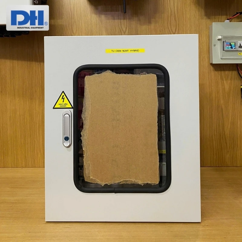 Vỏ tủ sắt sơn tĩnh điện chắc chắn 