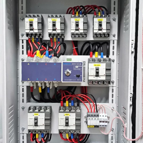 Tủ Điện Mặt Trời 120kW AC Hybrid Áp Cao